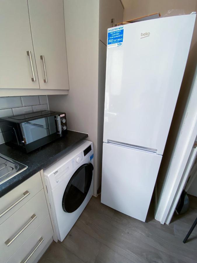 Stylish 1 Bedroom Flat In Wood Green London Ngoại thất bức ảnh